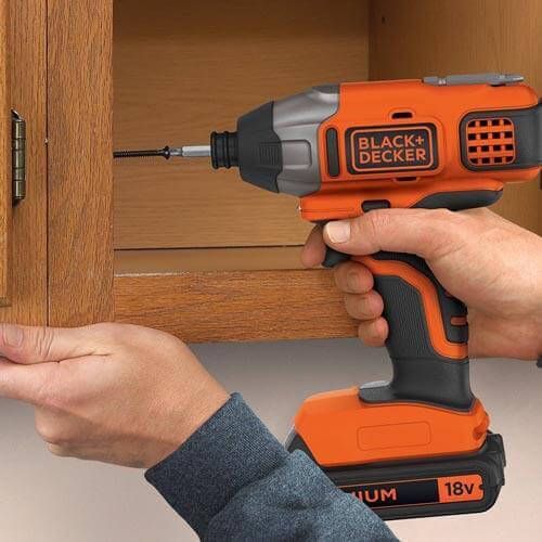 Набор из двух инструментов BLACK+DECKER BCK21S1S BCK21S1S фото