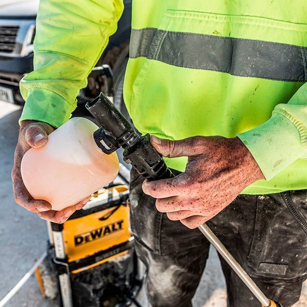 Мойка высокого давления аккумуляторная бесщеточная DeWALT DCMPW1600N DCMPW1600N фото