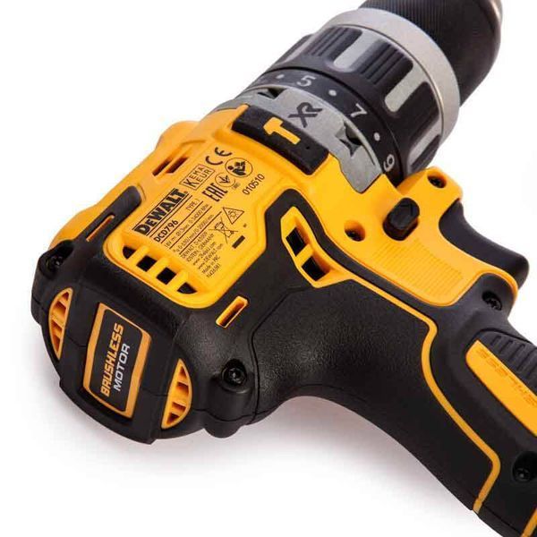 Дрель-шуруповерт аккумуляторная бесщеточная ударная DeWALT DCD796D2 DCD796D2 фото