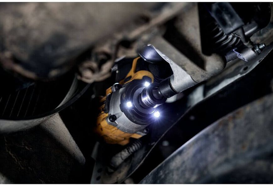 Гайковерт ударный аккумуляторный бесщёточный DeWALT DCF922P2T DCF922P2T фото