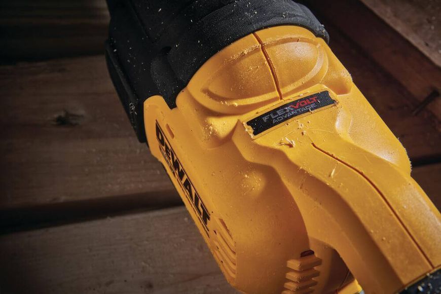 Пила сабельная аккумуляторная DeWALT DCS386T1 DCS386T1 фото