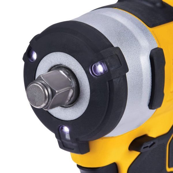 Гайковёрт ударный аккумуляторный бесщёточный DeWALT DCF901P2 DCF901P2 фото