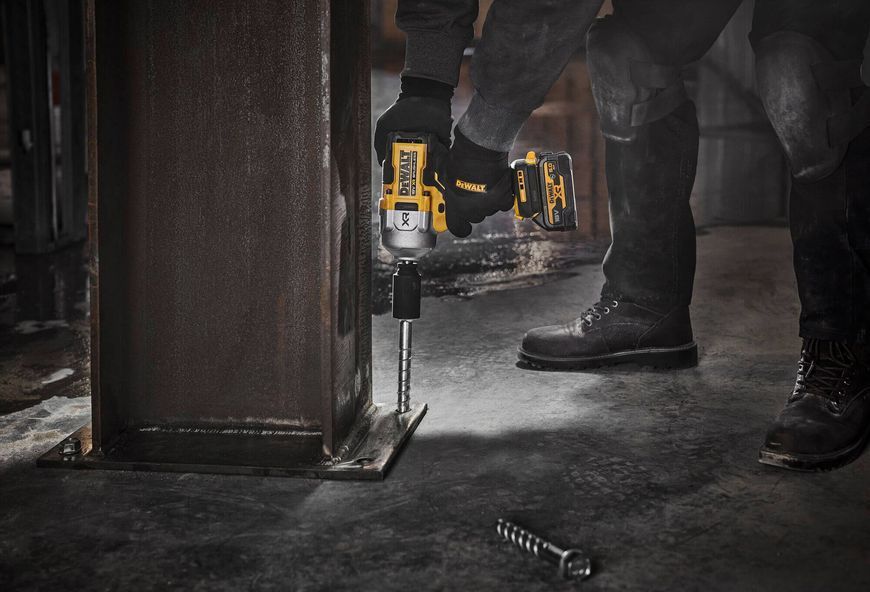 Гайковерт ударный аккумуляторный бесщёточный DeWALT DCF961N DCF961N фото